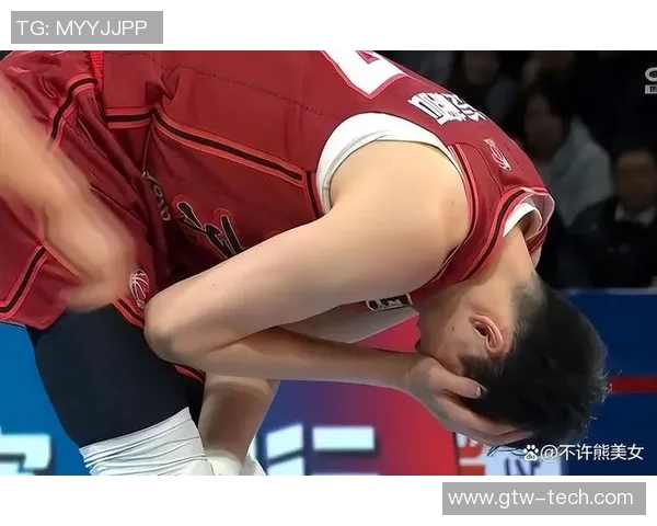 周琦谈受伤后复出经历眼睛模糊躺了五天直接上场比赛的感受